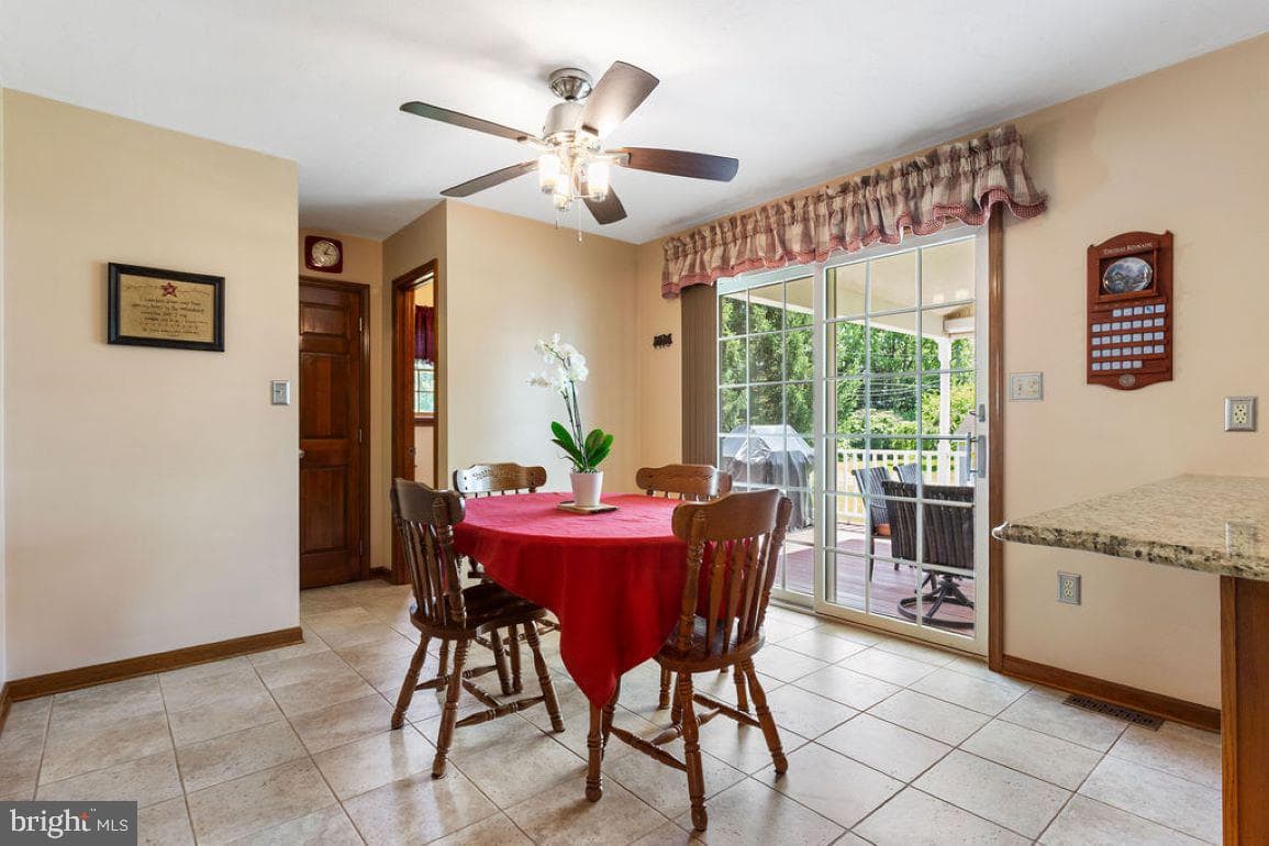 3 Wheaton Drive photo 9
