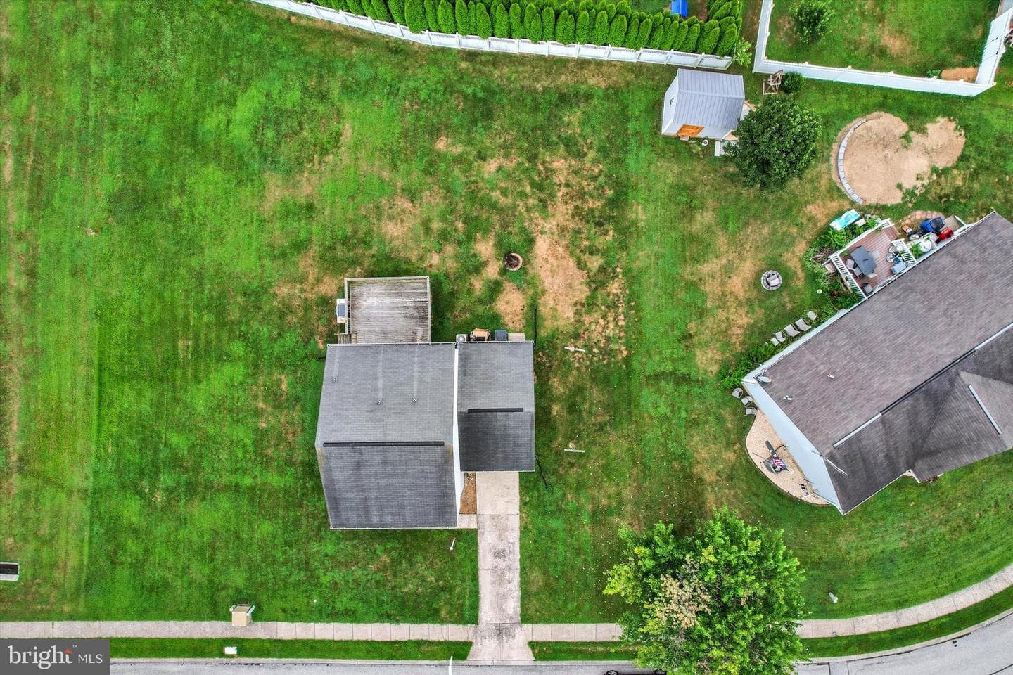 42 Jessica Drive photo 28