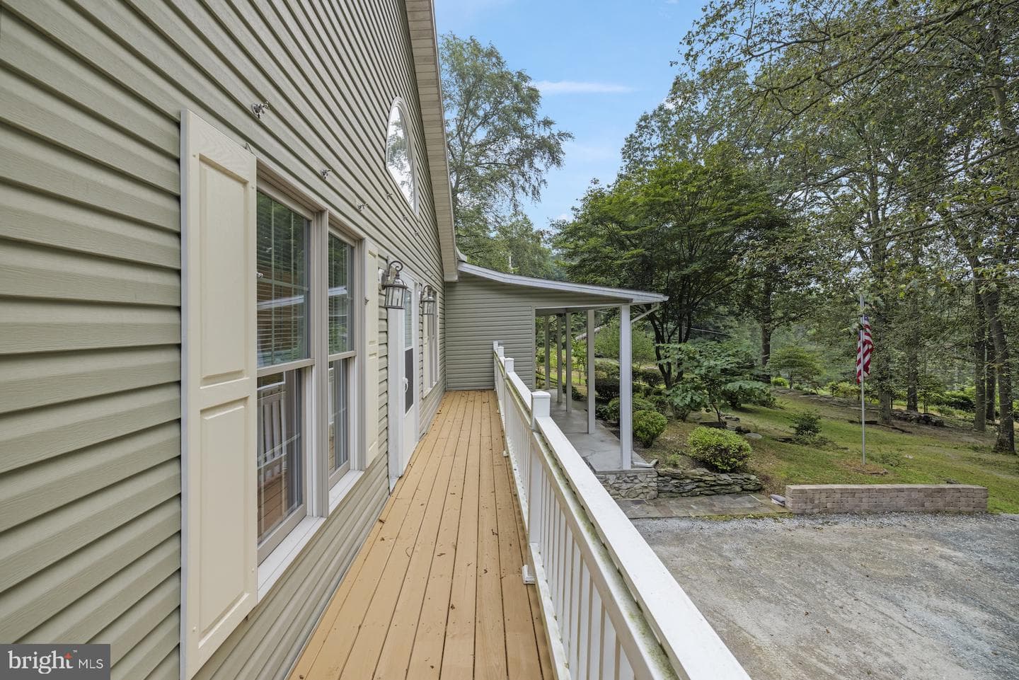 993 Mount Hope Road photo 13