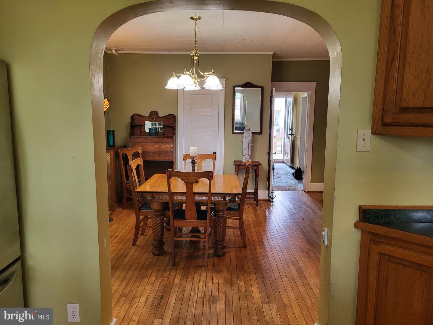 335 North Street photo 11