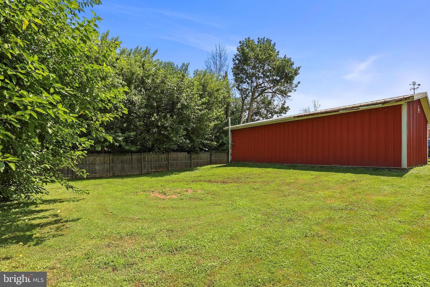 129 W King Street photo 49