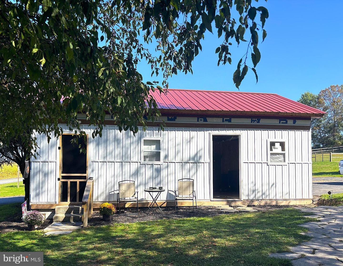 290 Woods Road photo 47