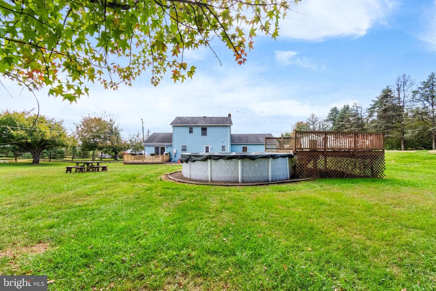 2238 Harney Road photo 6