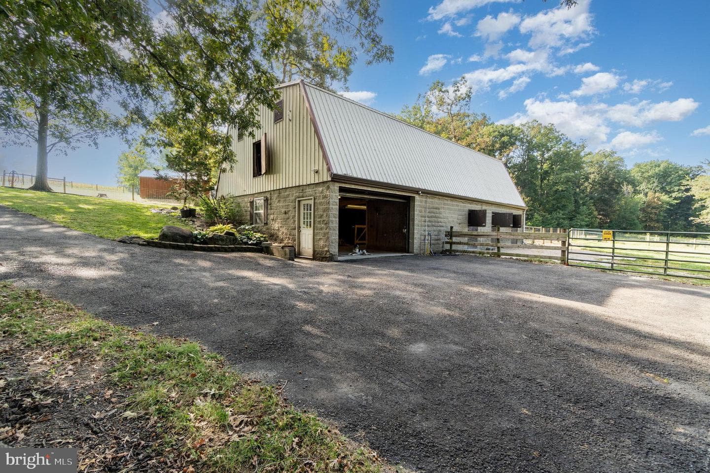 2200 Stoney Point Road photo 53