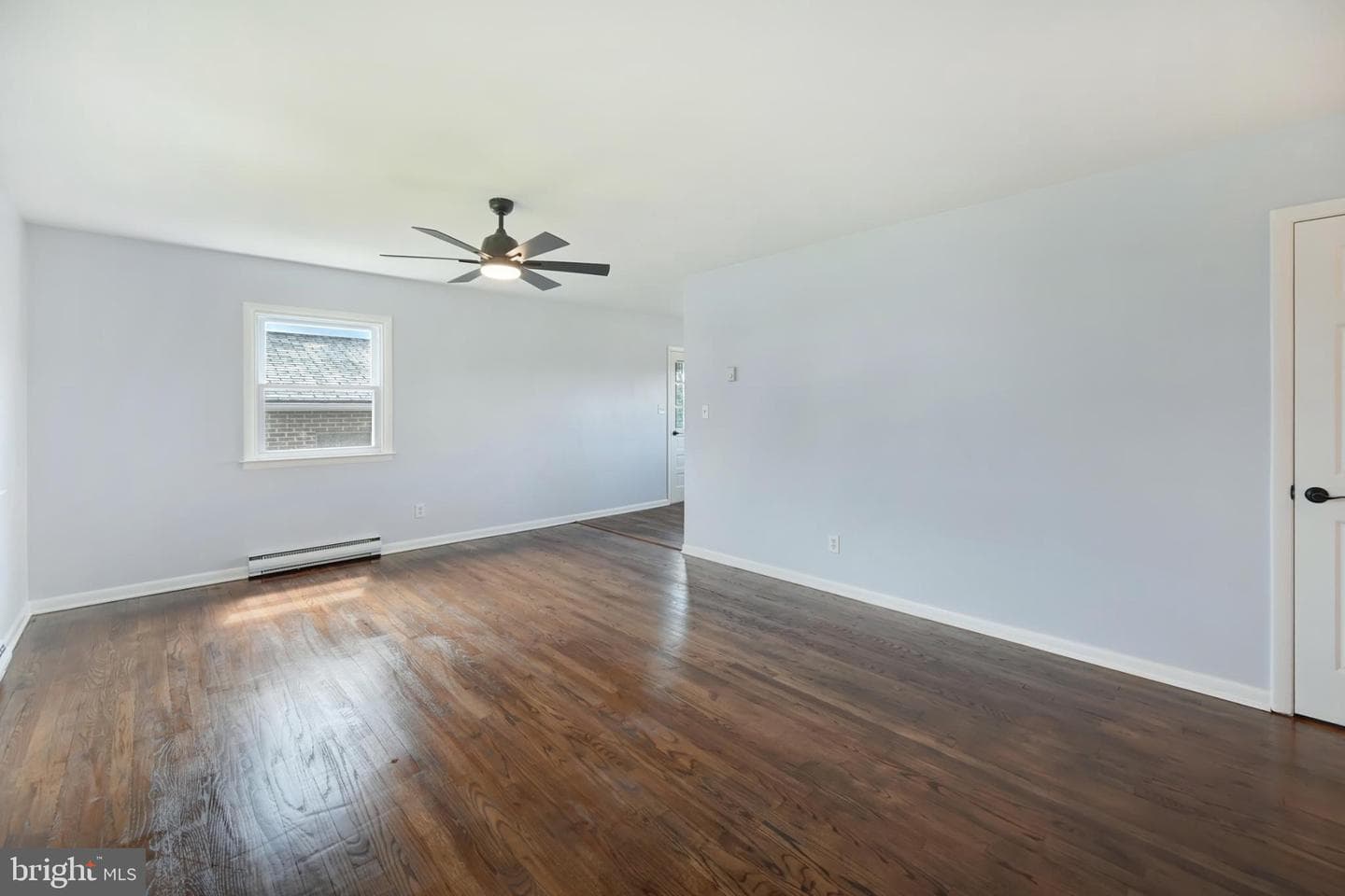 33 Ridge Avenue photo 16