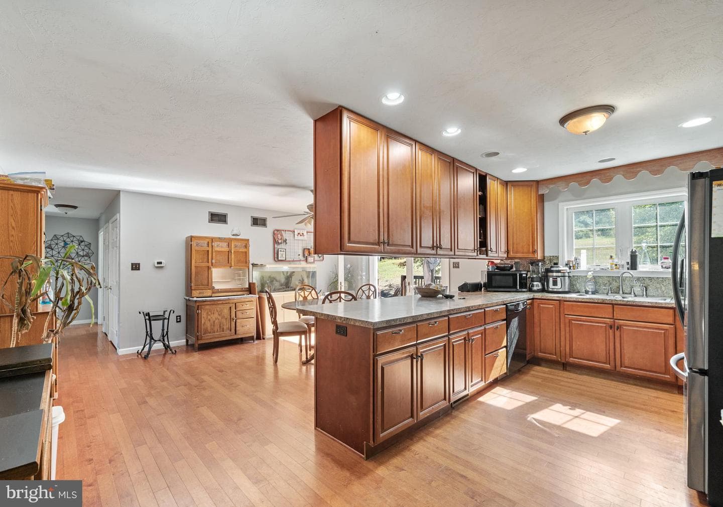 225 Pine Ridge Road photo 6