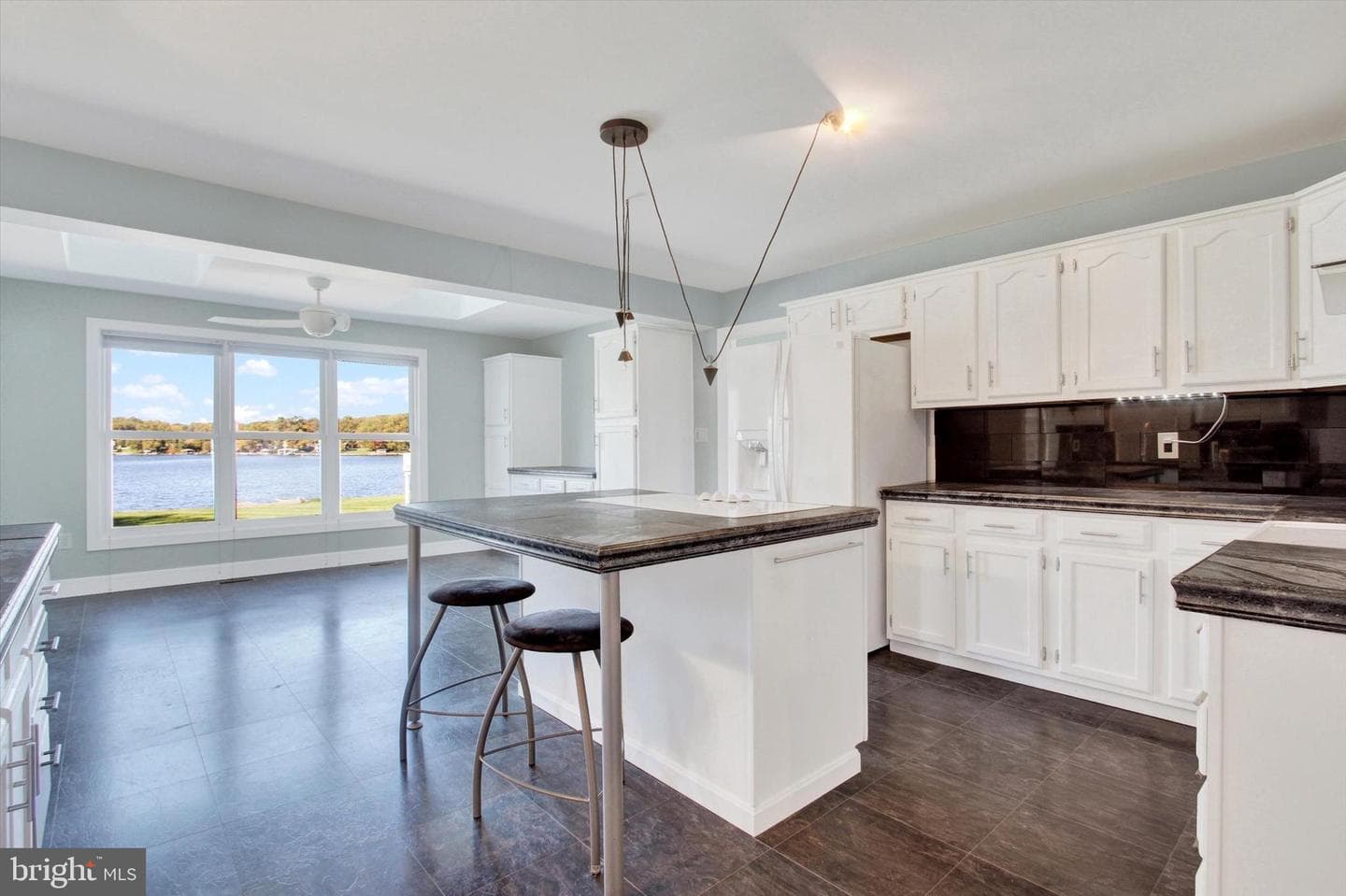400 Lake Meade Drive photo 19
