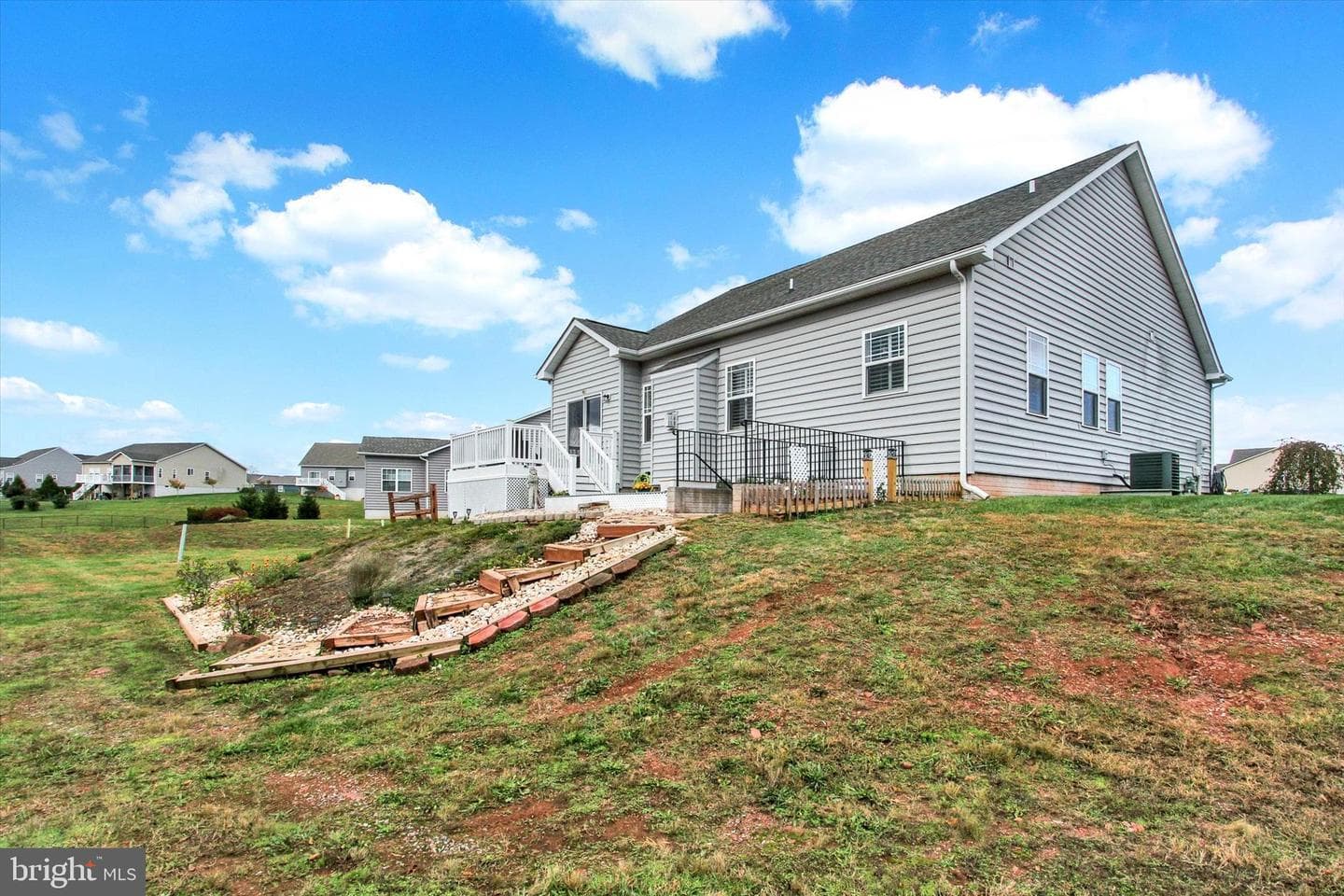 64 Cooper Lane photo 44