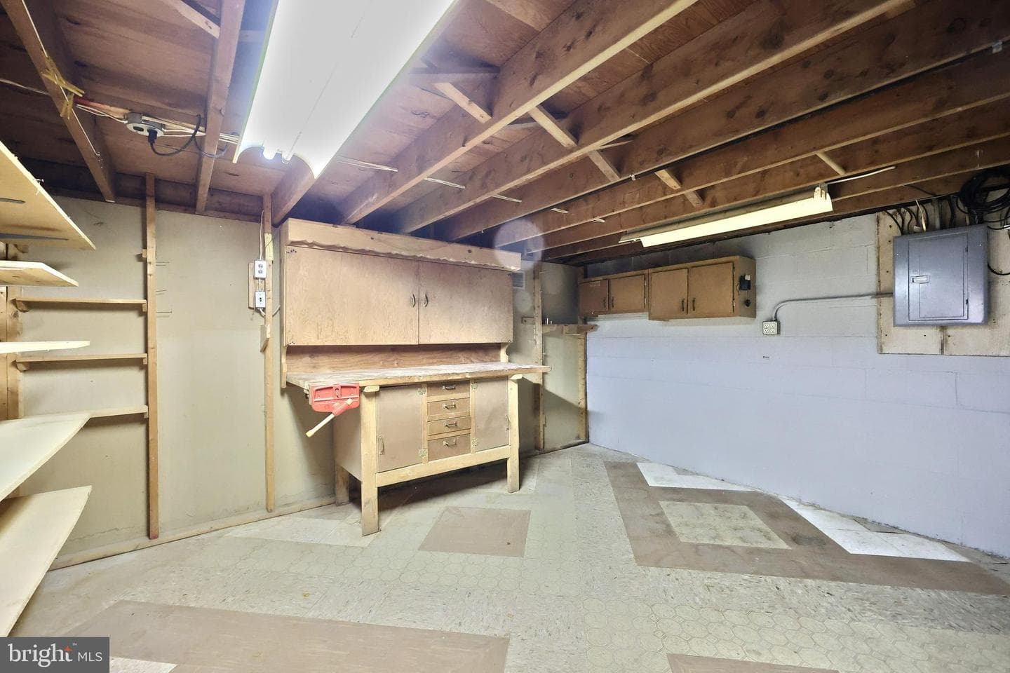 214 Lindy Avenue photo 38