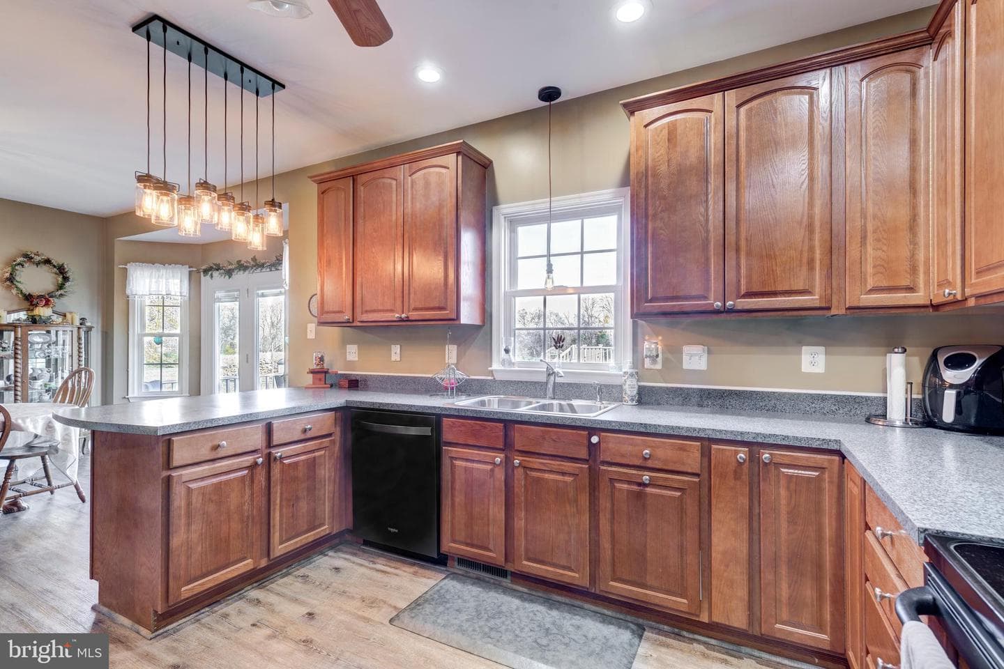 128 Pine Grove Road photo 18