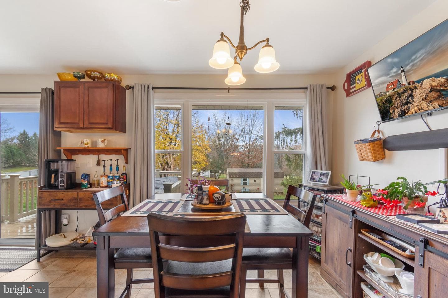 1077 Pine Grove Road photo 7