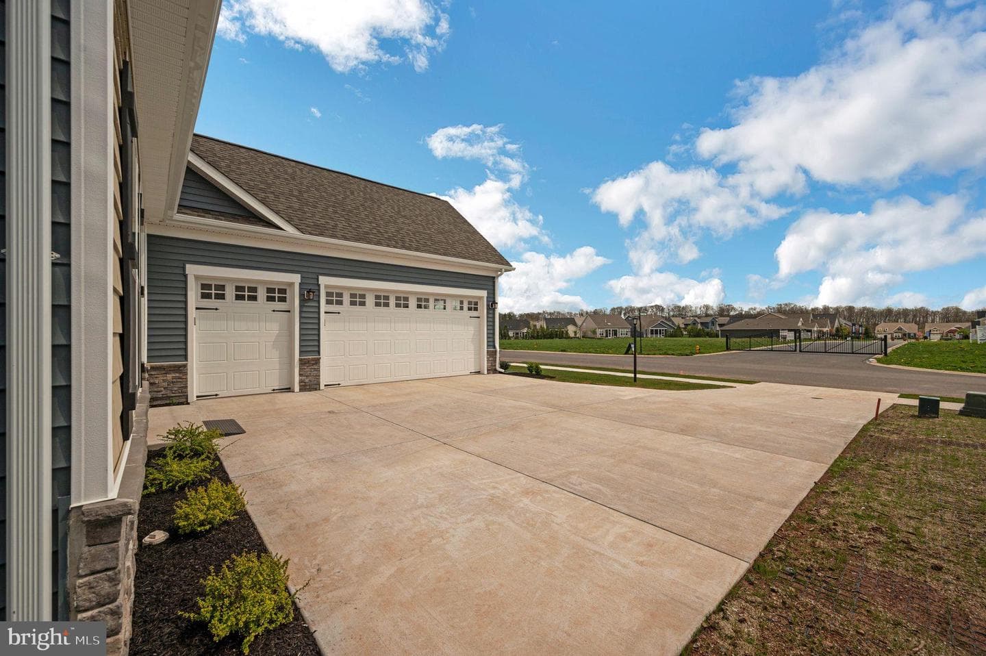 Tbb New Vista Way photo 5