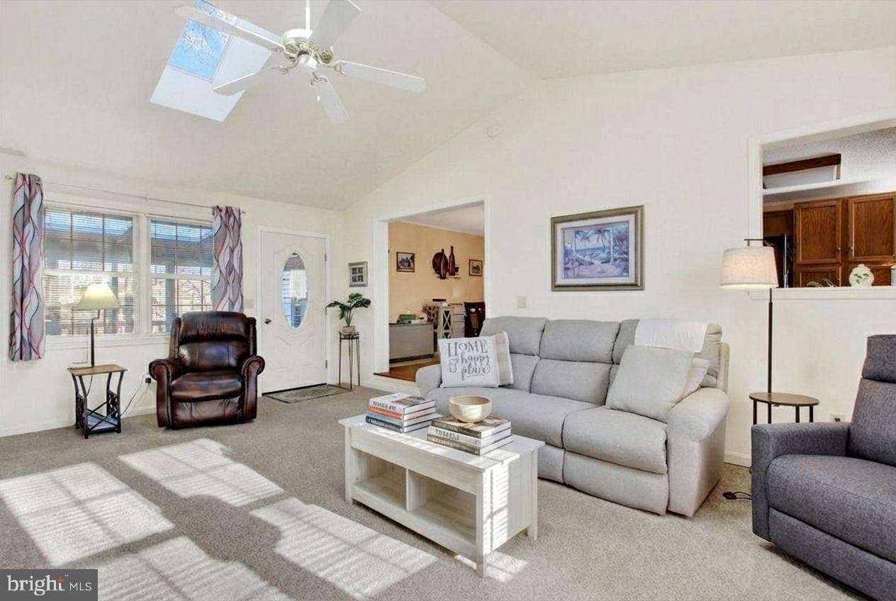27 Mccandless Drive photo 13