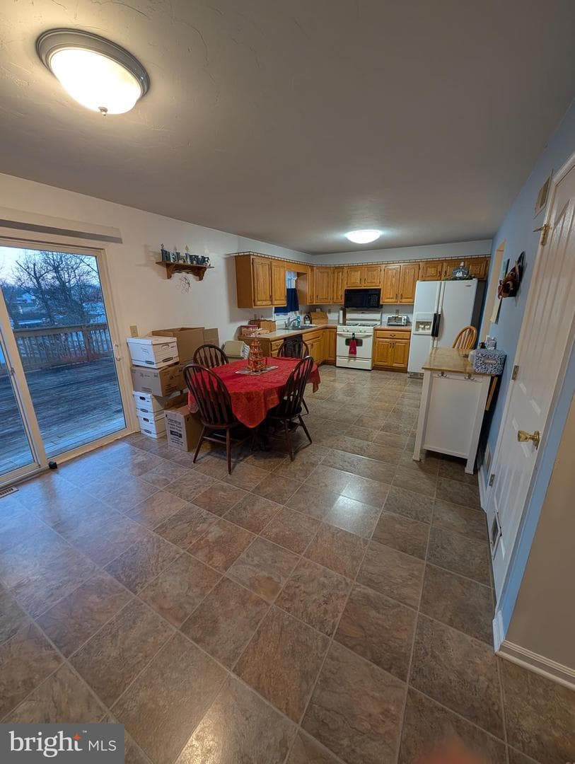 15 Yorktowne Court photo 16