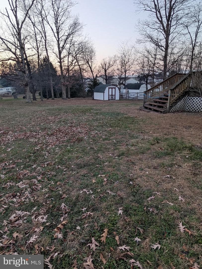 15 Yorktowne Court photo 39