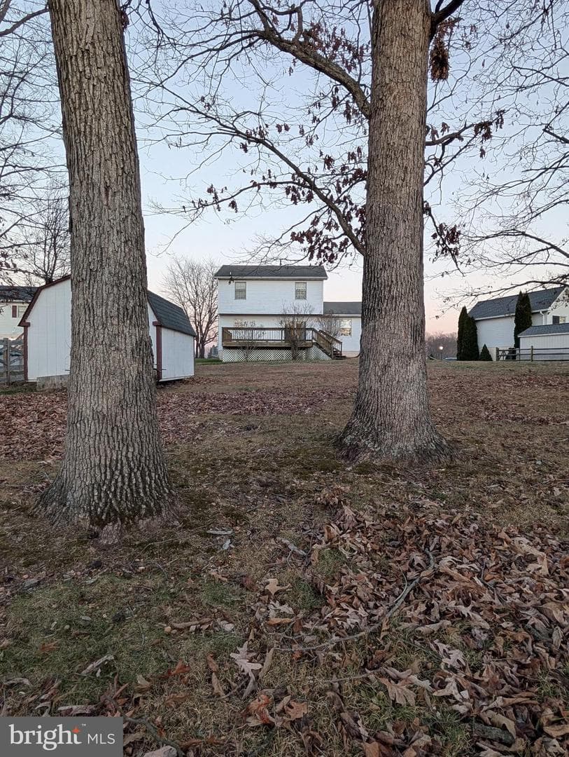 15 Yorktowne Court photo 41