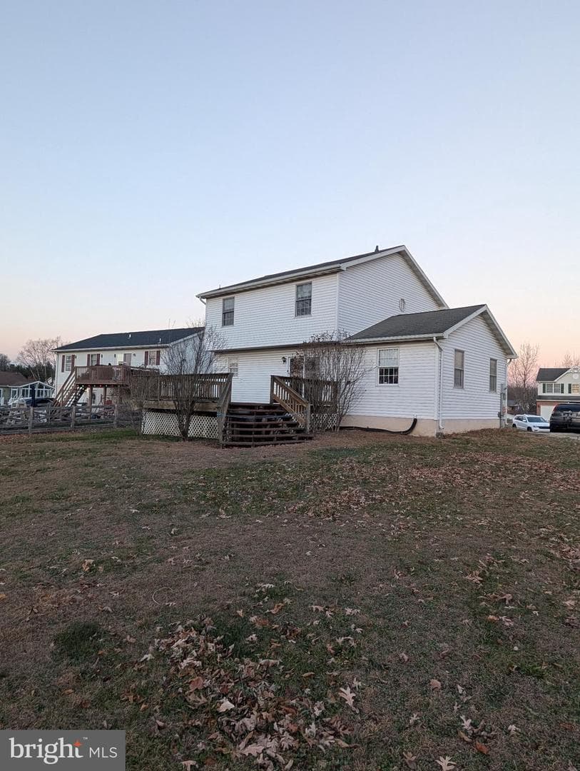15 Yorktowne Court photo 44