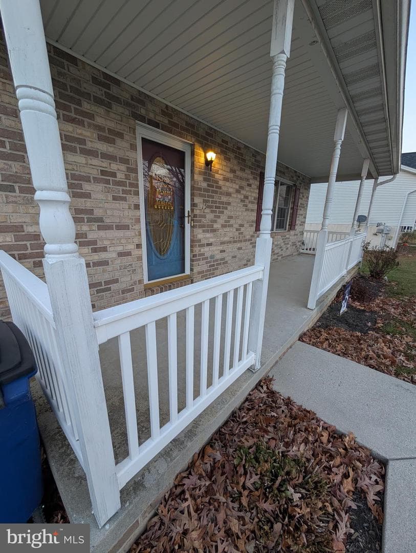 15 Yorktowne Court photo 6