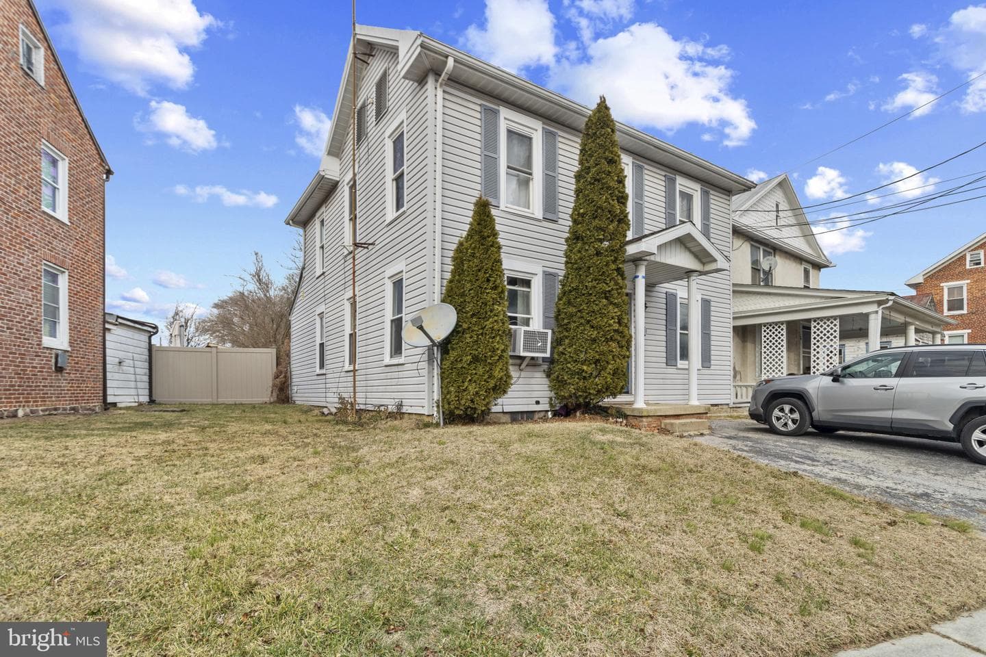 141 W King Street photo 4