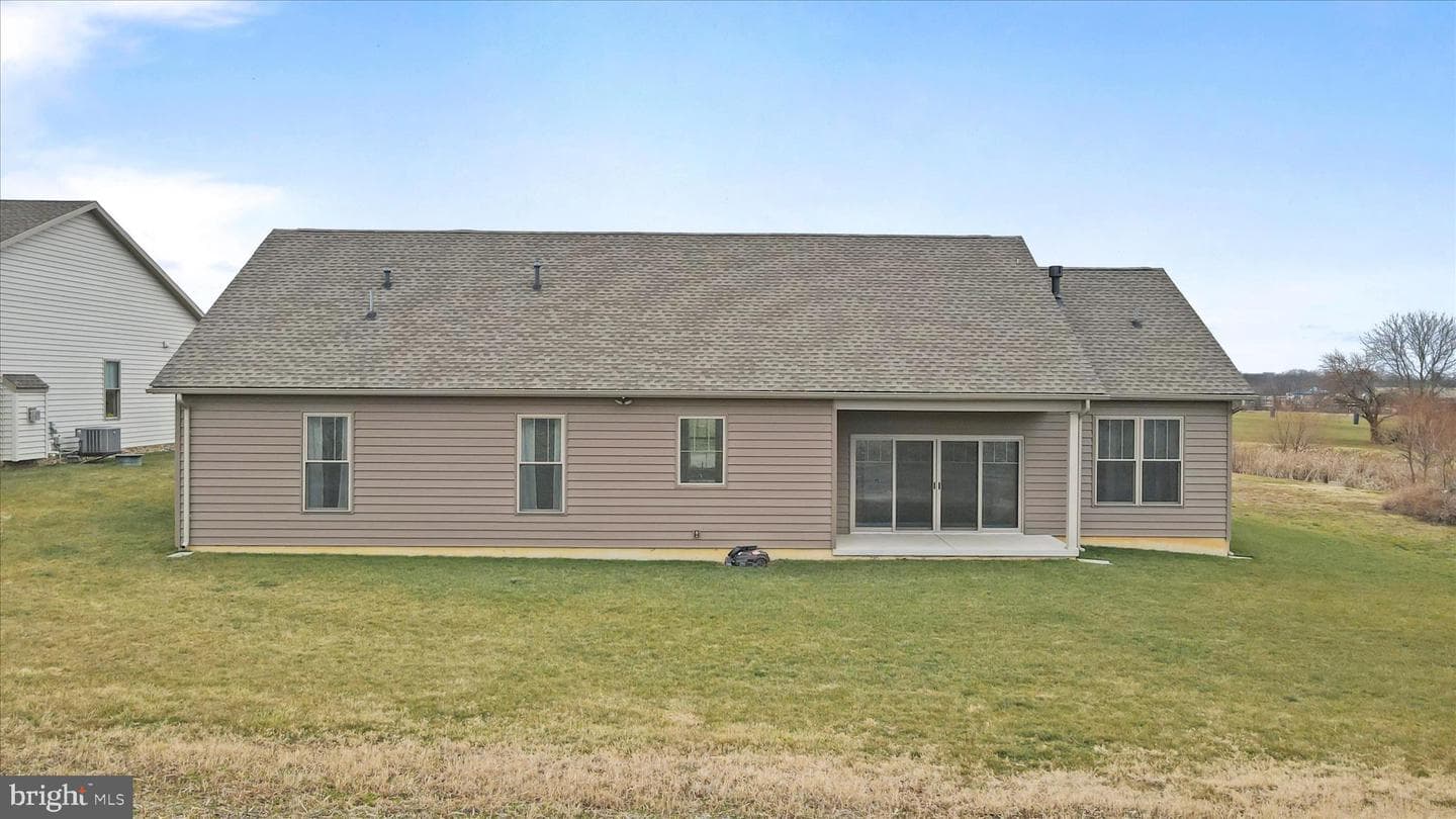 41 Smith Circle photo 34