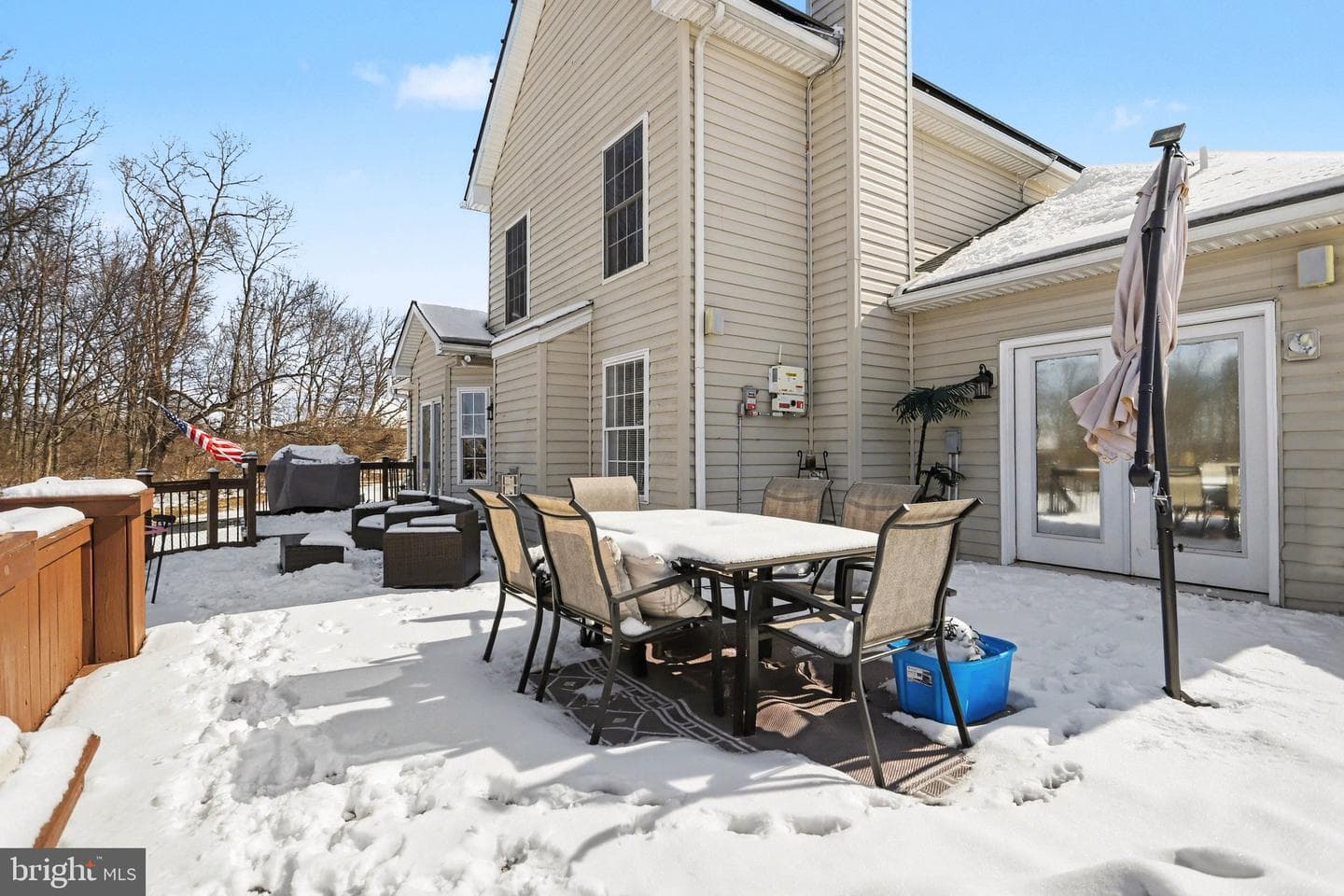 240 Amanda Drive photo 36