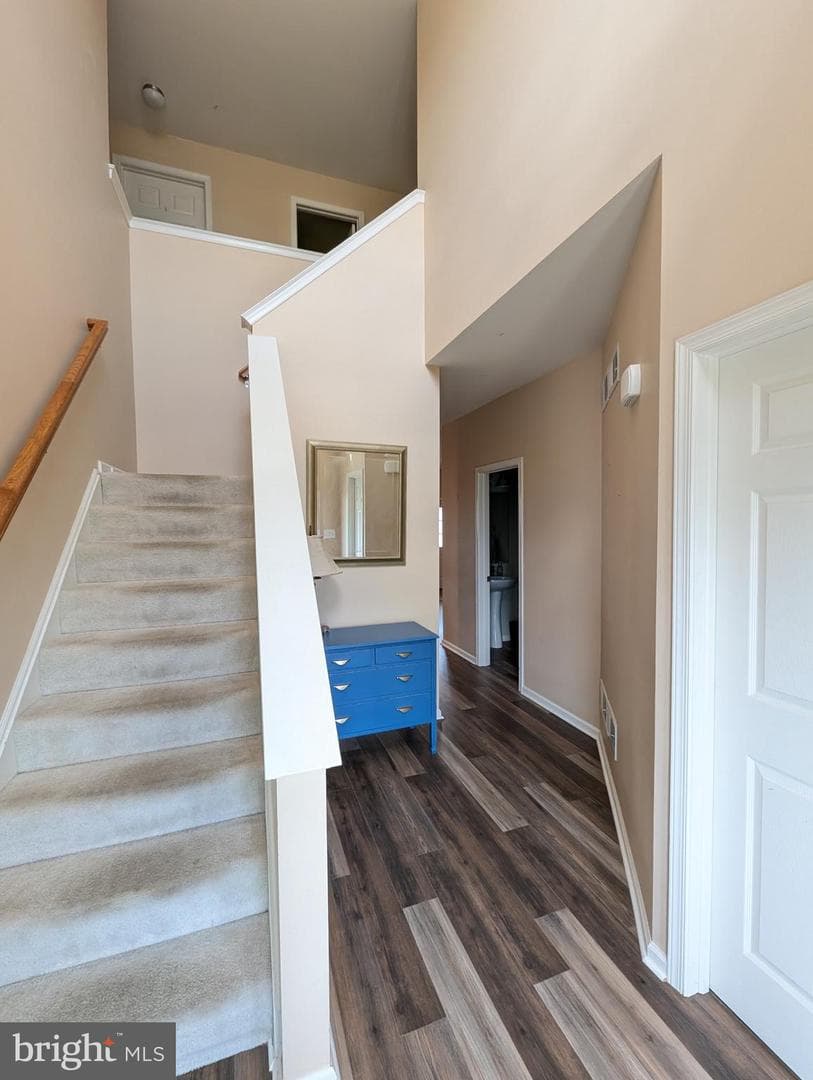 9 W Imperial Drive photo 8