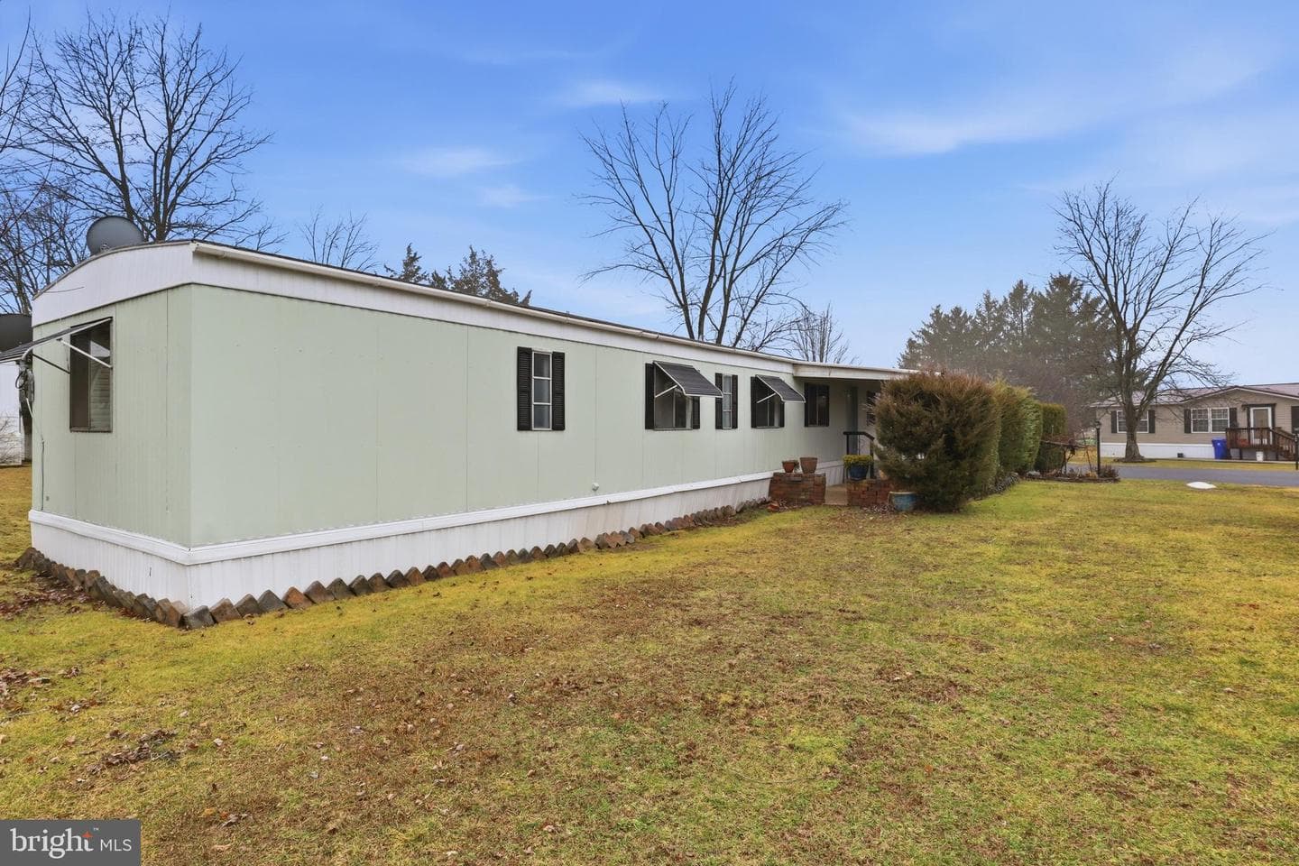 55 Walker Avenue photo 3