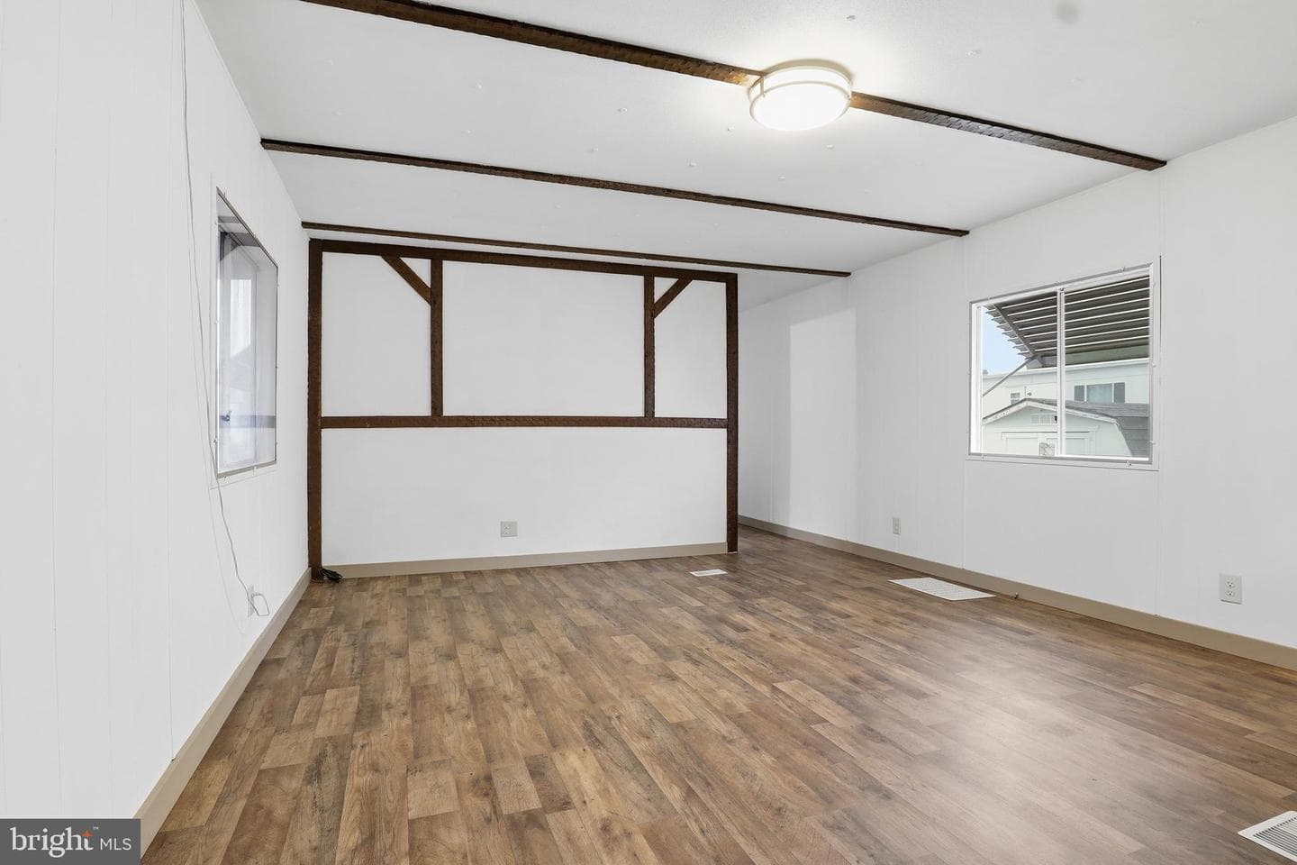 55 Walker Avenue photo 5