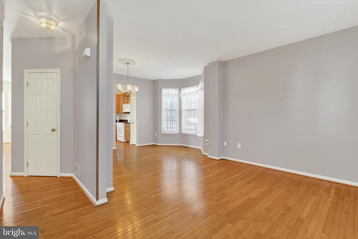 1 Dinwiddie Court photo 5