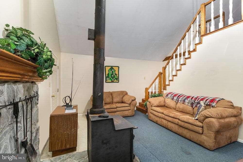 76 Pheasant Trail photo 8
