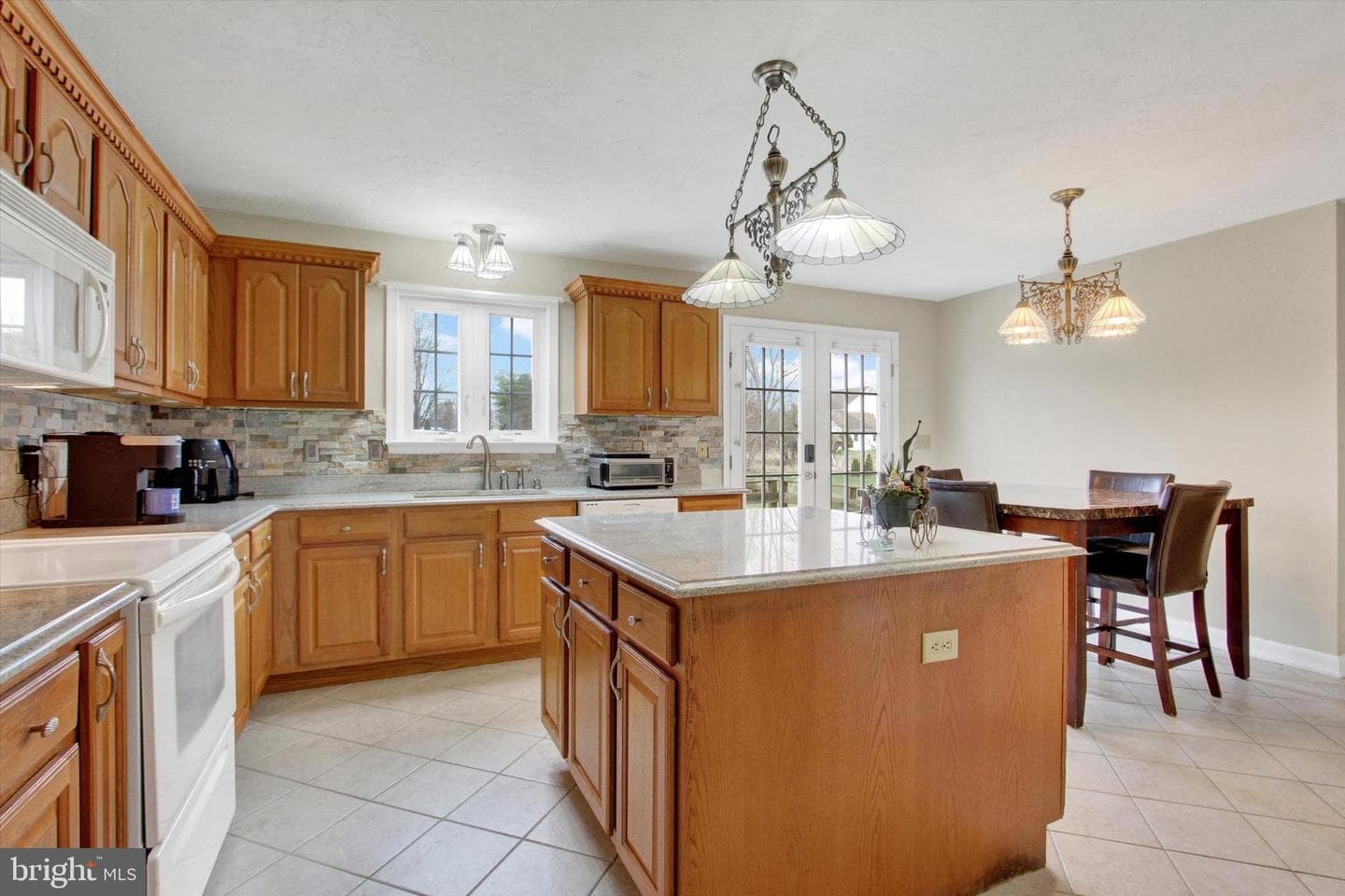 944 Heritage Drive photo 27