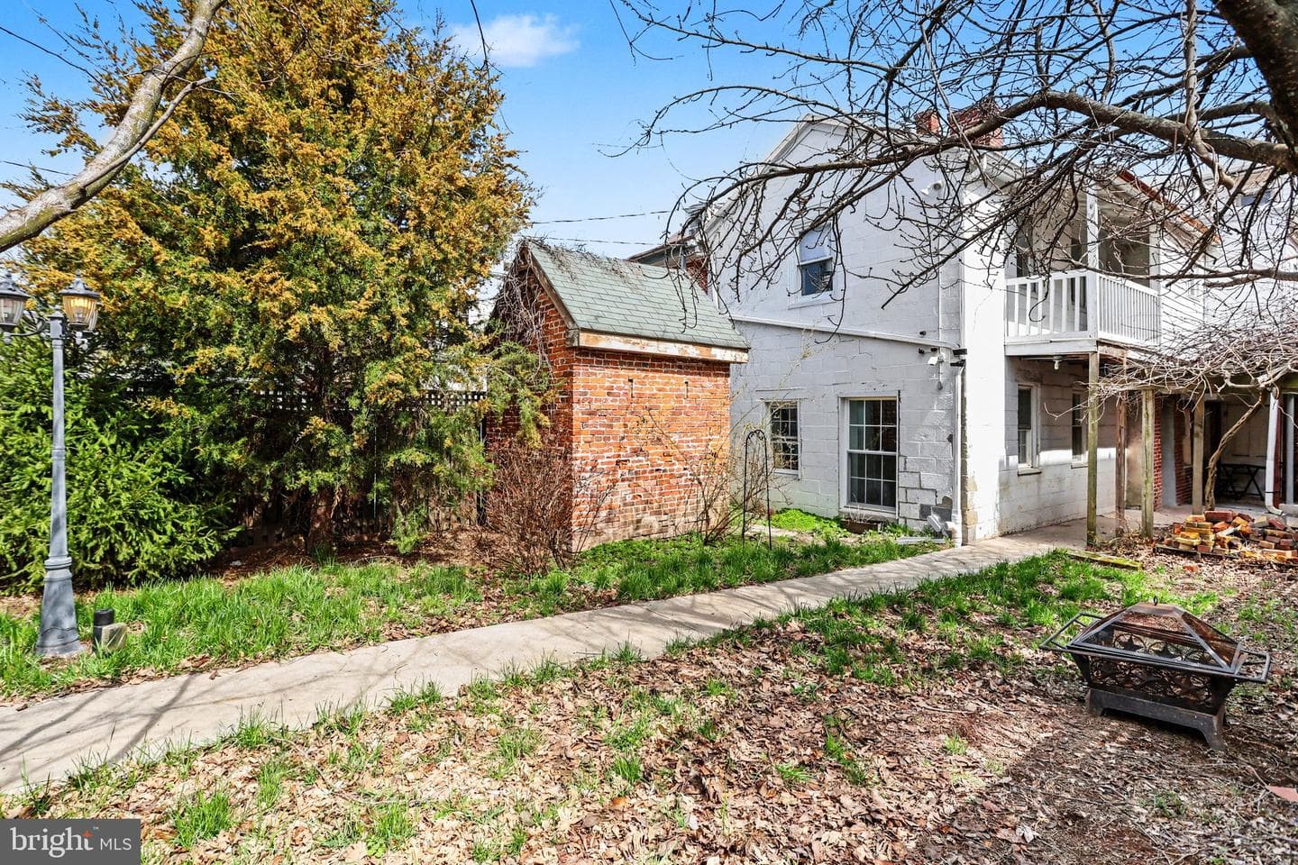 217 Baltimore Street photo 36