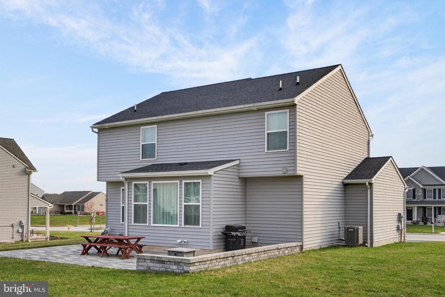 52 Holly Court photo 6