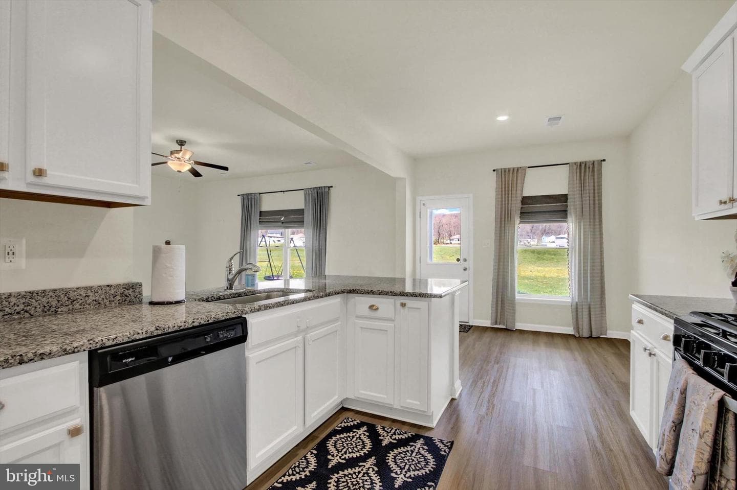 251 Piedmont Way photo 12