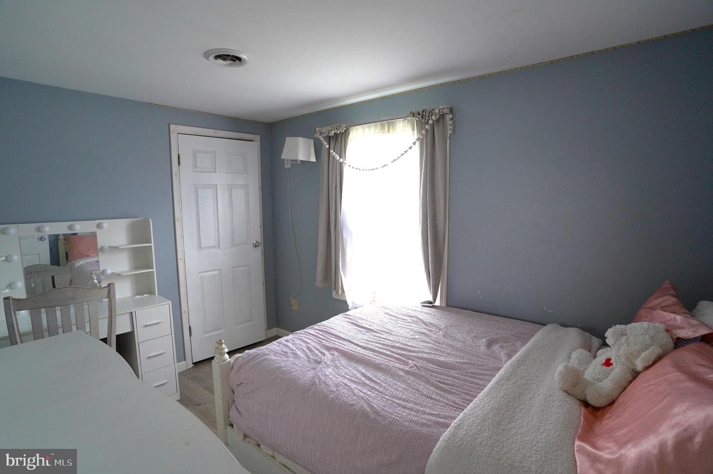 85 E Locust Lane photo 12