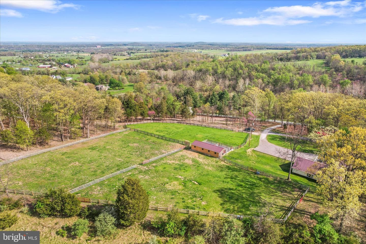 529 Mcglaughlin Road photo 4