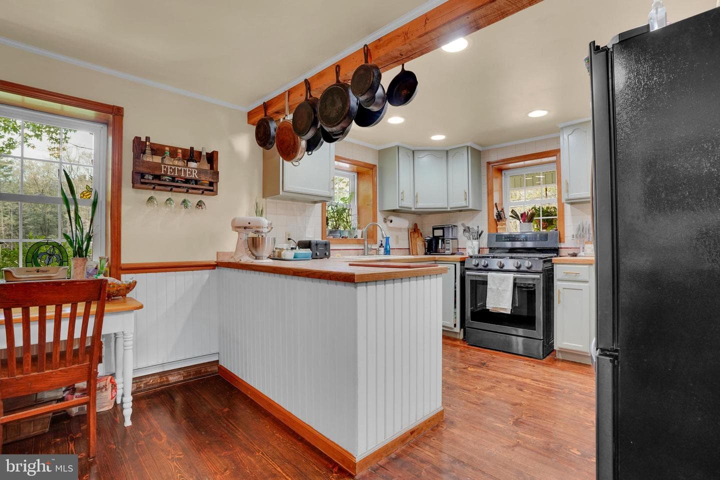 3065 Buchanan Valley Road photo 8