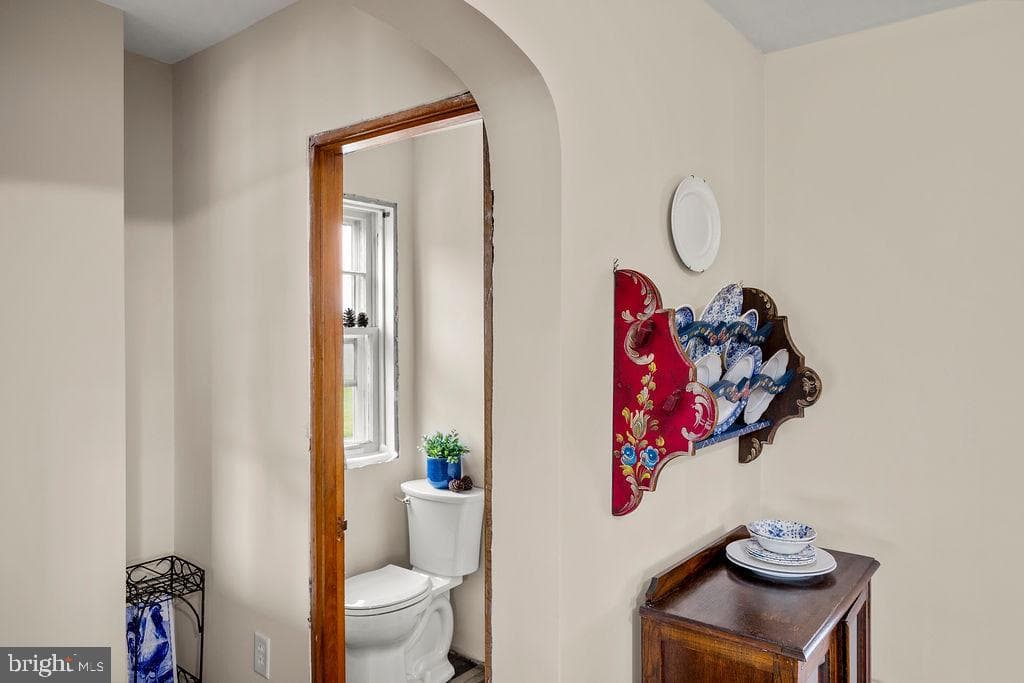 2085 Harney Road photo 17