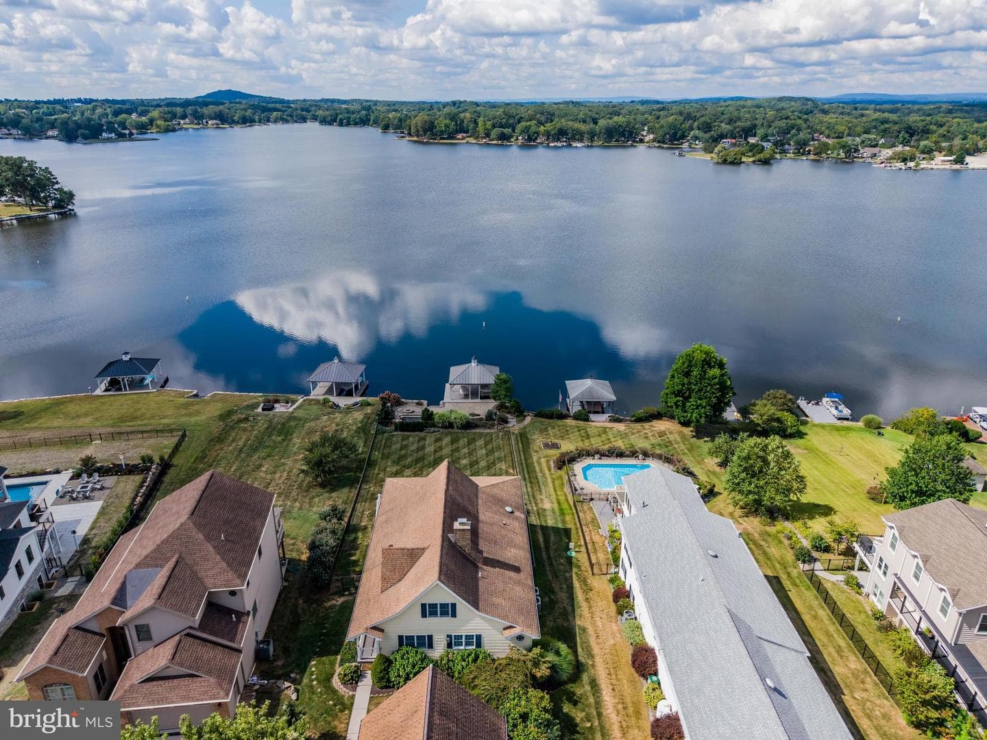46 Lake Meade Drive photo 36