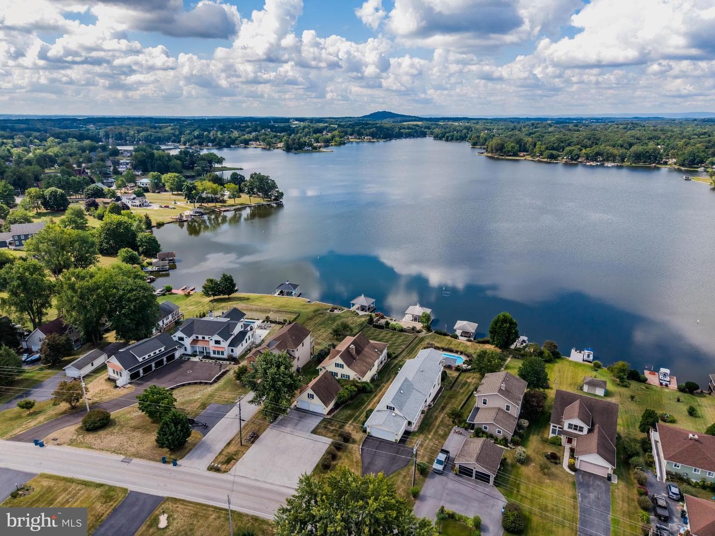 46 Lake Meade Drive photo 40