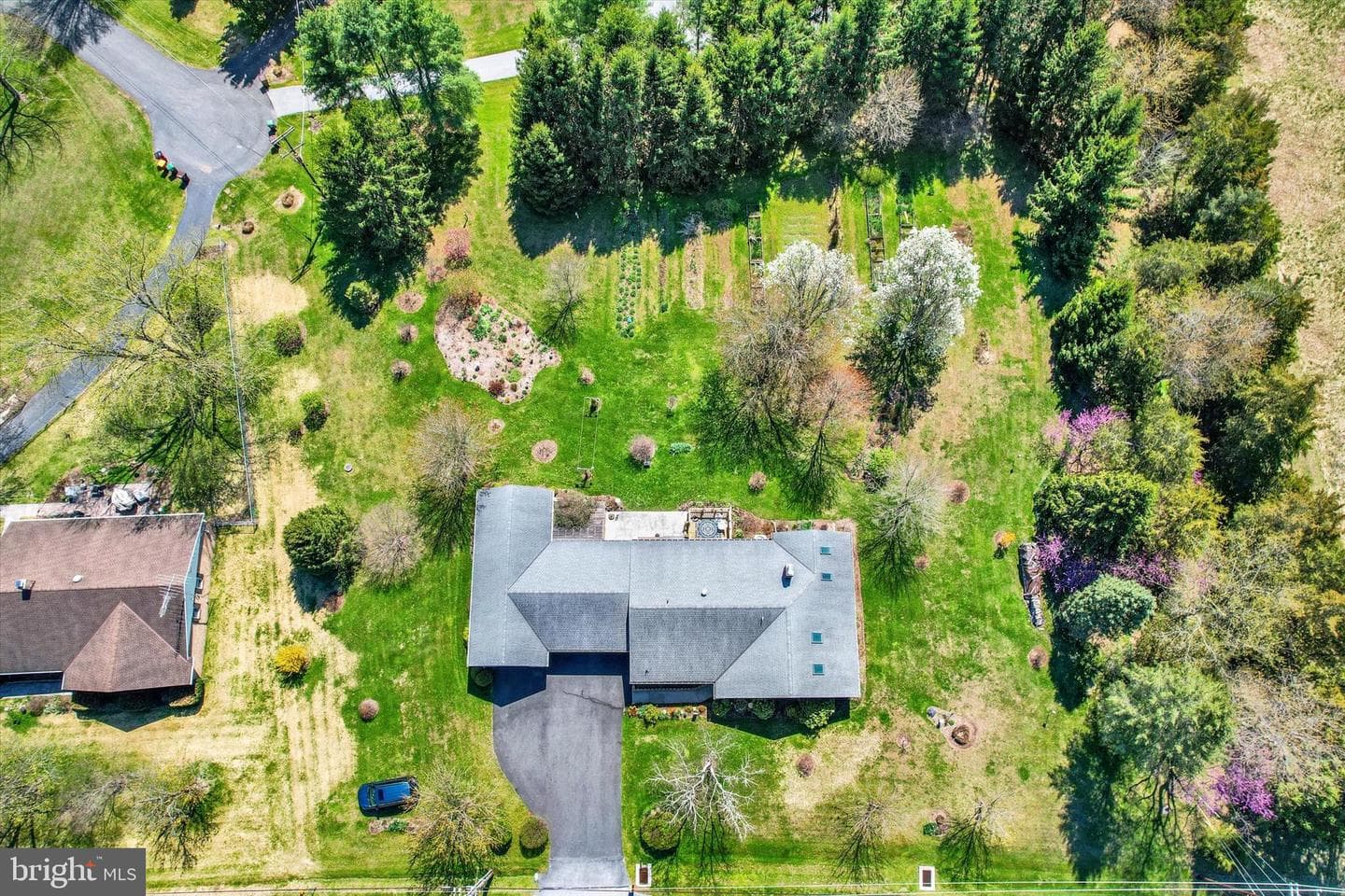 1725 Hanover Road photo 47