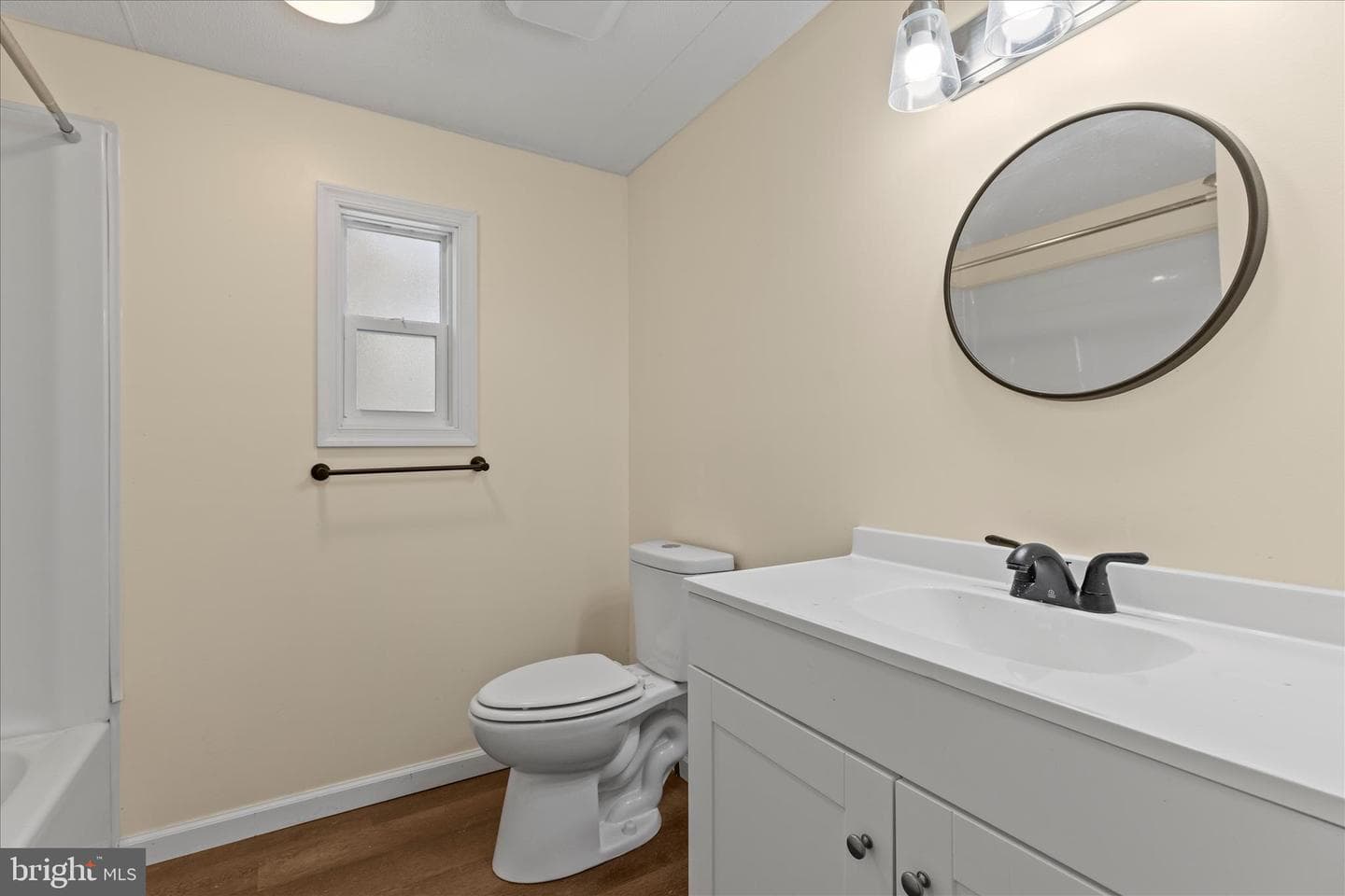 1104 W Elm Avenue photo 18