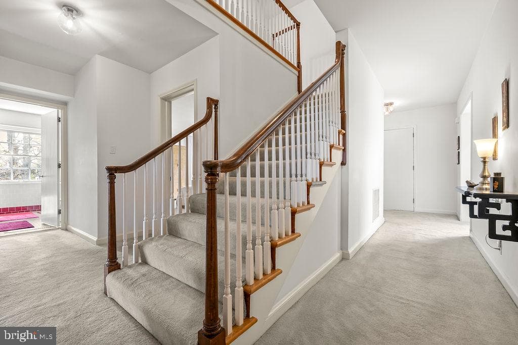 30 Longview Drive photo 60