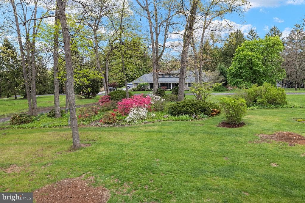 30 Longview Drive photo 78