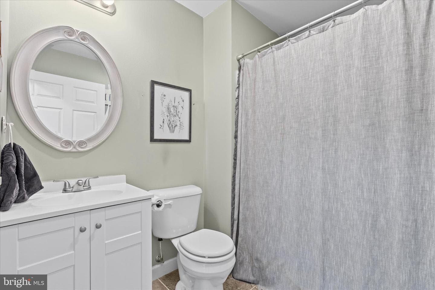 8 Orchard Drive photo 23