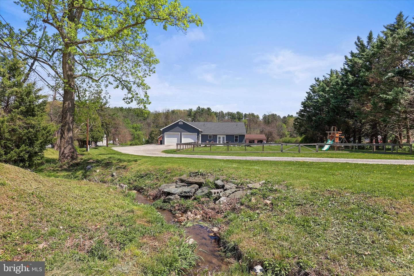 8 Orchard Drive photo 36