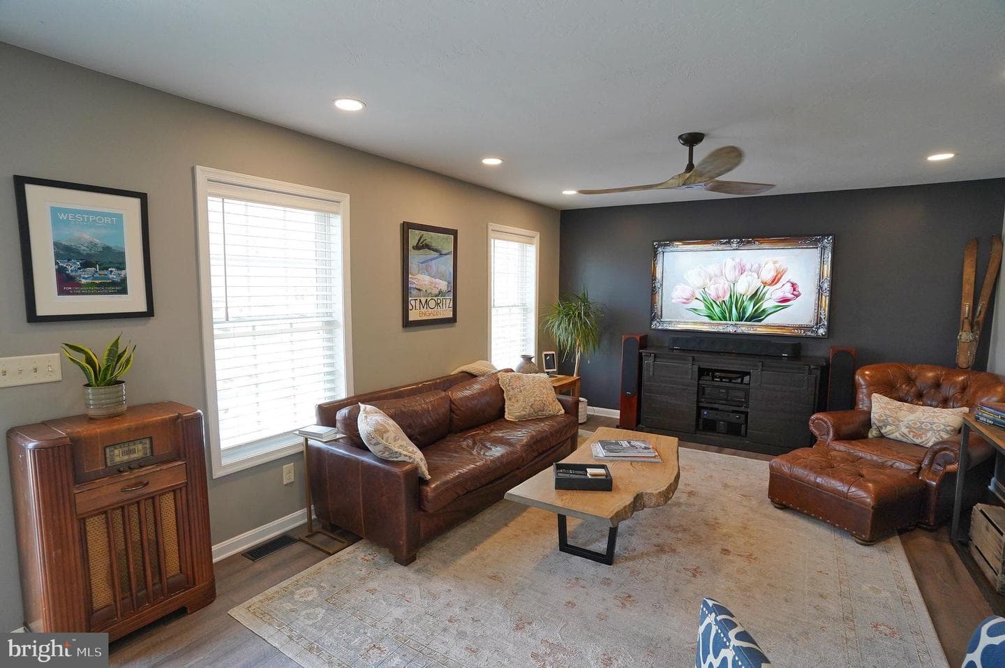 240 Twin Lakes Drive photo 13
