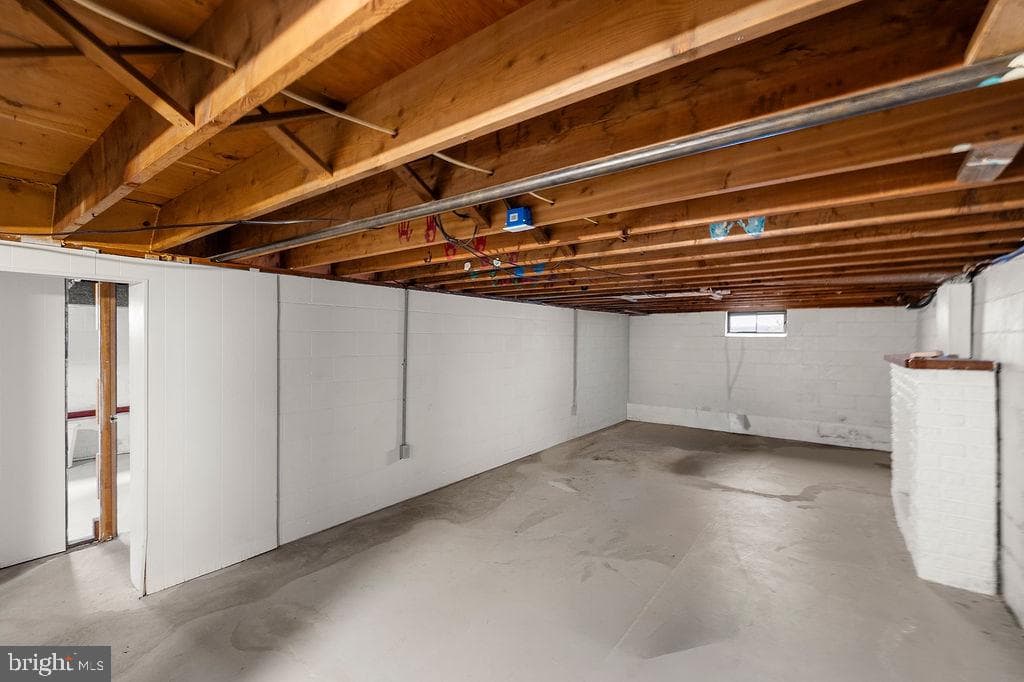 606 Fairview Avenue photo 30