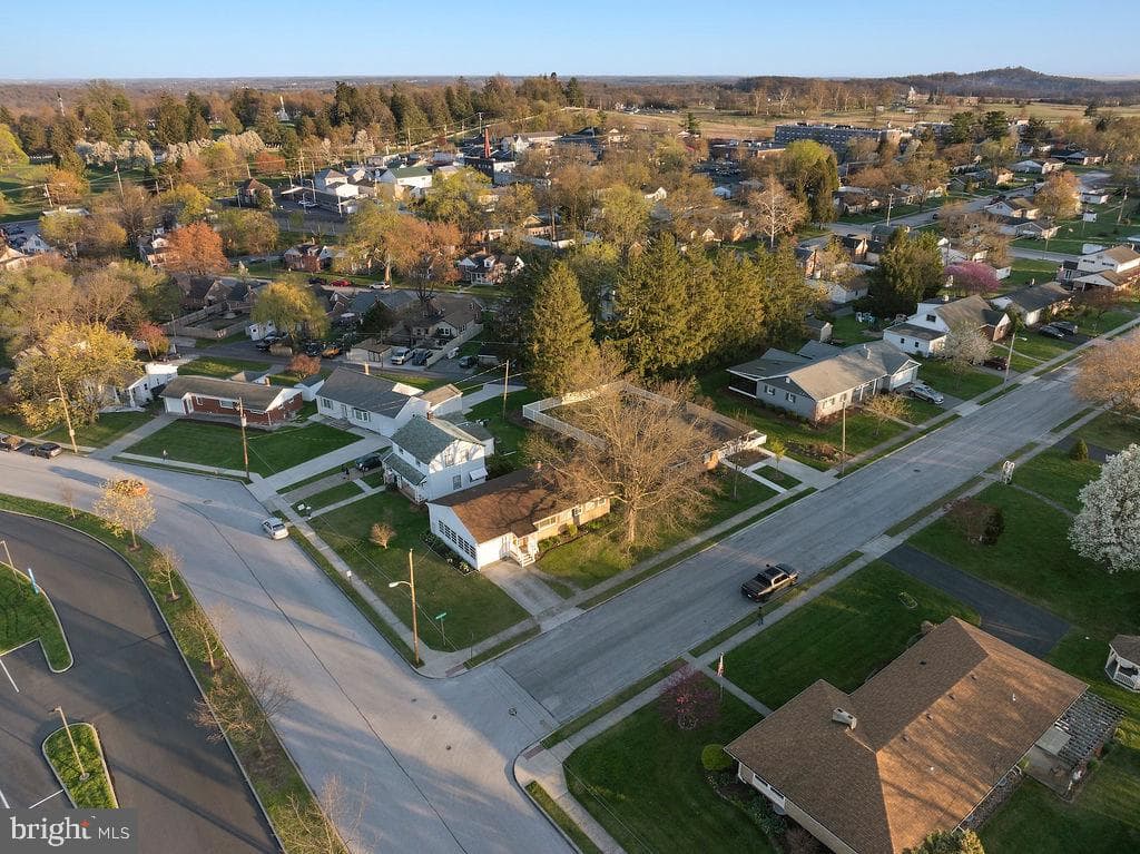 606 Fairview Avenue photo 33