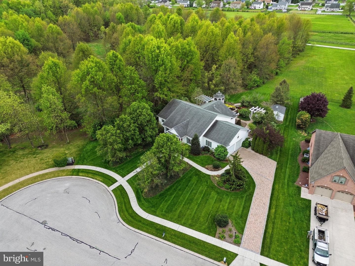 33 Warm Breeze Court photo 54